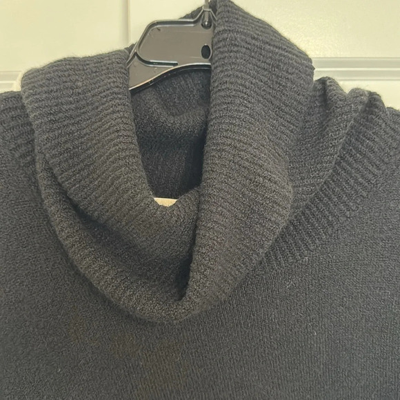 Treasure & Bond Black Turtleneck Sweater Cotton Blend Size Large Cuffed Sleeve - Picture 4 of 10
